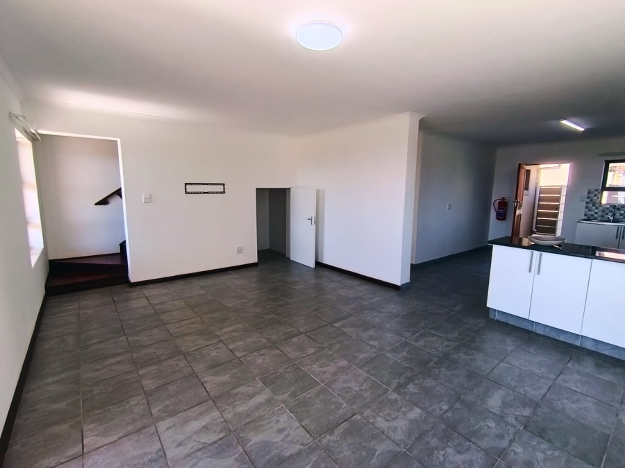 3 Bedroom Property for Sale in Heiderand Western Cape